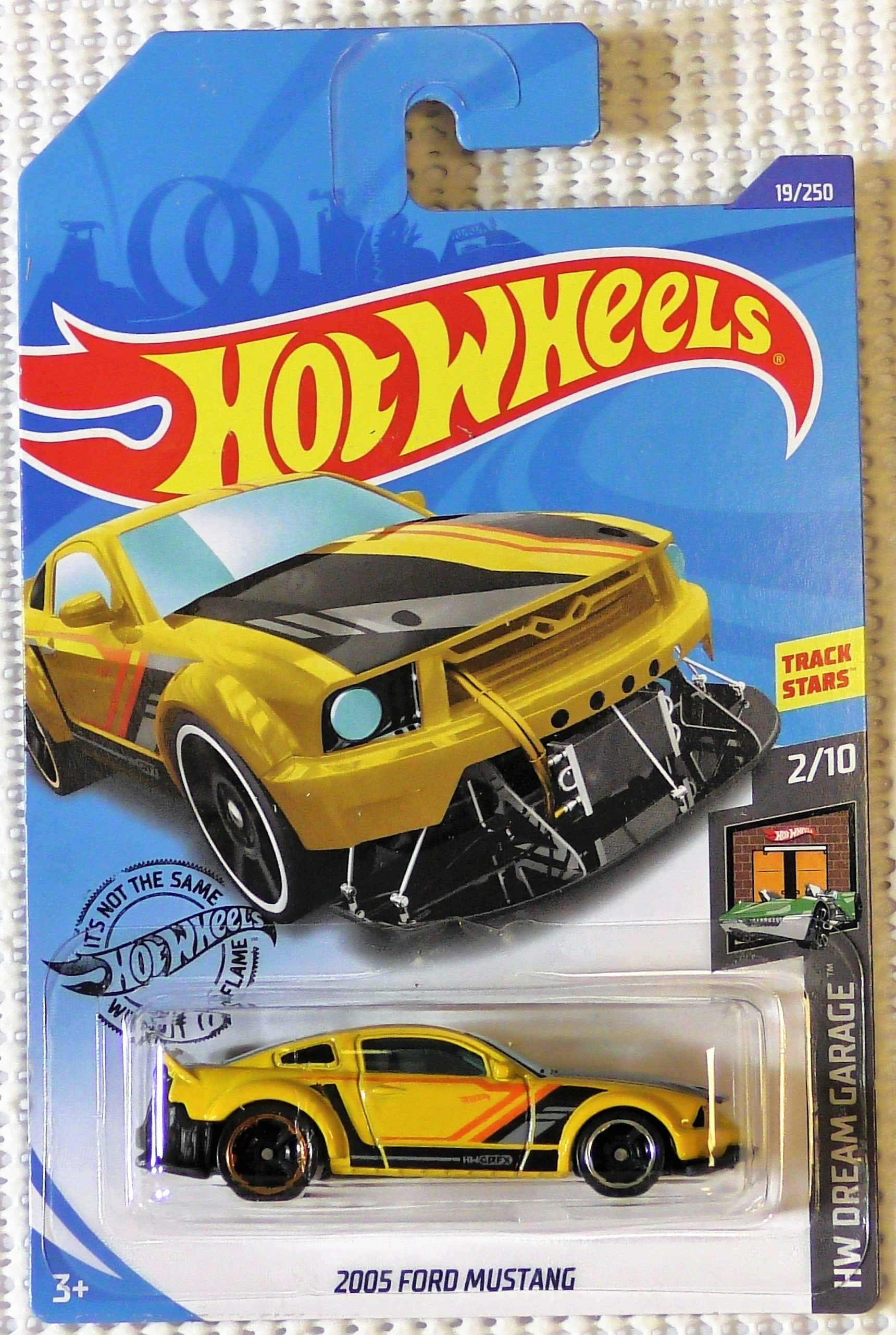 Hot Wheels 2010 #10/10 La Fasta Hw Garage 